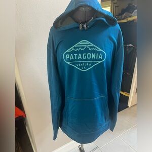 Patagonia Men's Blue performance Hoodie size XL